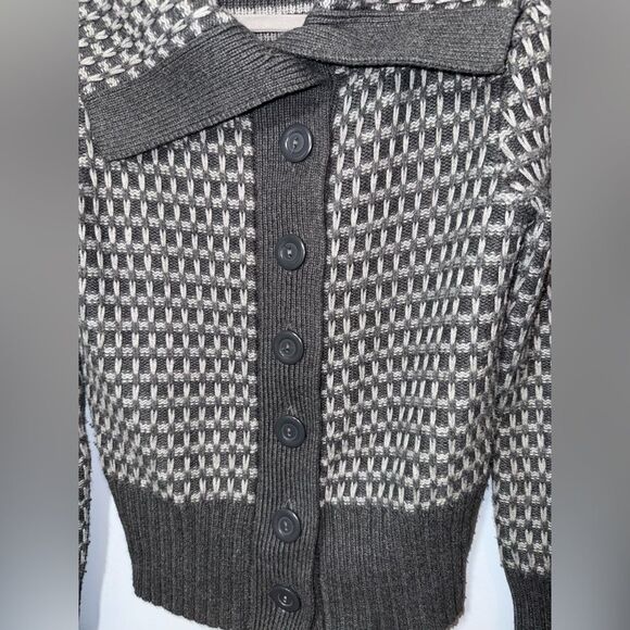 Banana Republic Wool Blend Button Up Cowl Neck Womens Cardigan grey SZ Small EUC - Picture 2 of 8